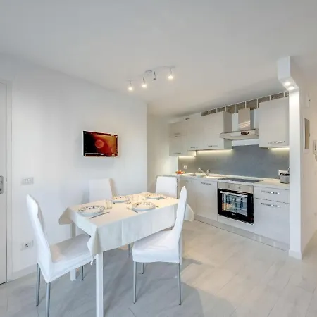 Port D'attache-7 By Interhome Apartman Fréjus